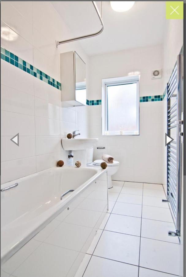 Budget Double Room Close To Leeds University And City Centre エクステリア 写真